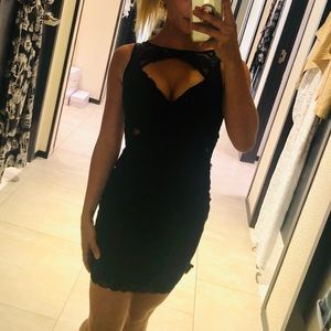 Laced keyhole black GUESS dress